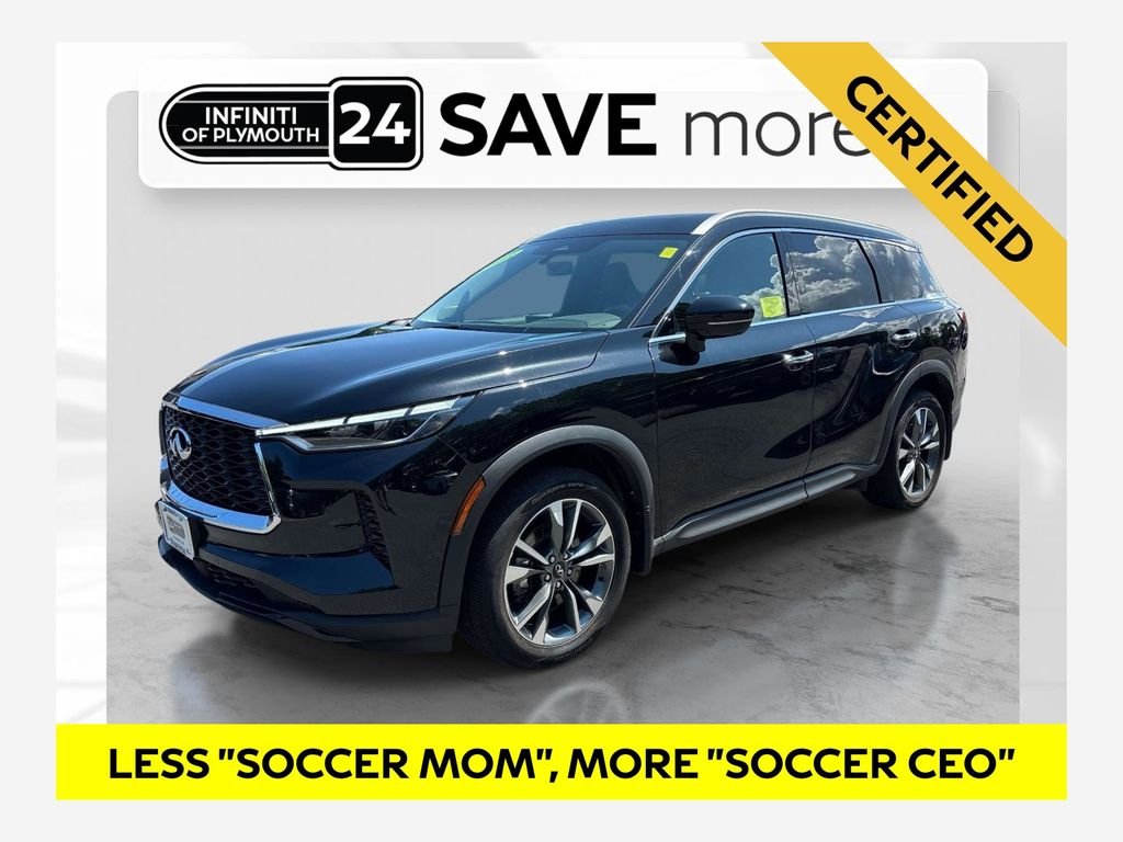Certified Used 2023 Black INFINITI LUXE image 1