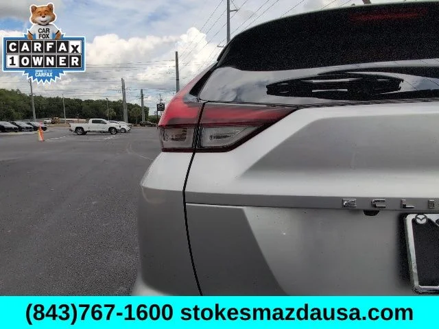 Used 2025 Silver Mitsubishi SE image 29