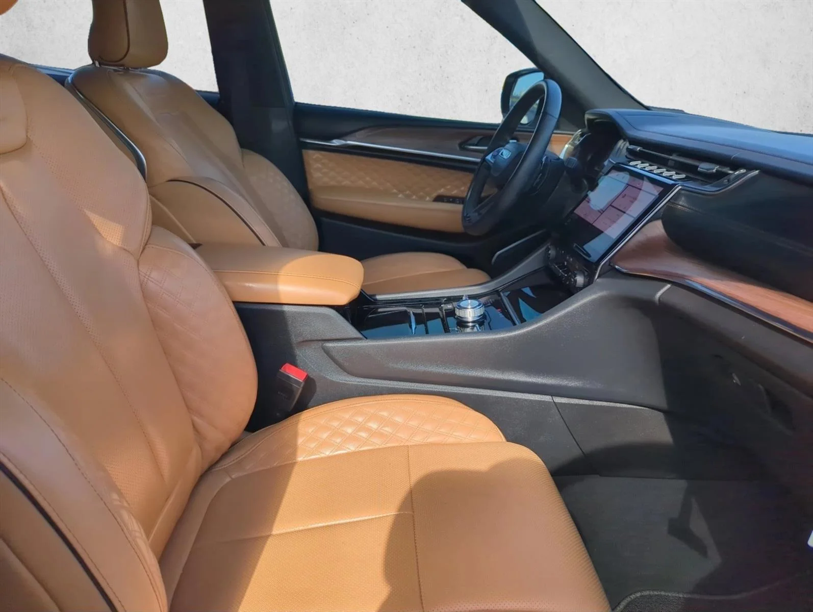 Used 2025 Bright White Clearcoat Jeep Summit image 26