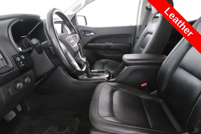 Used 2021  GMC Elevation image 21
