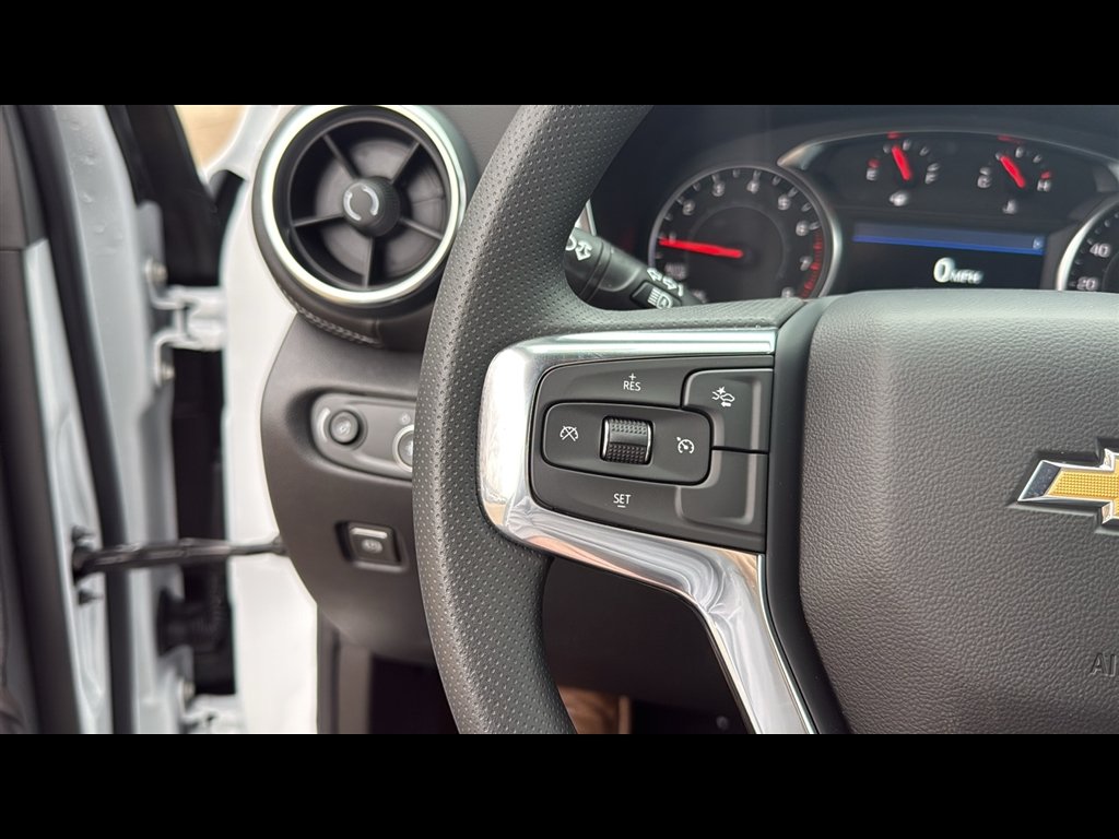 New 2026 Summit White Chevrolet 2LT image 13