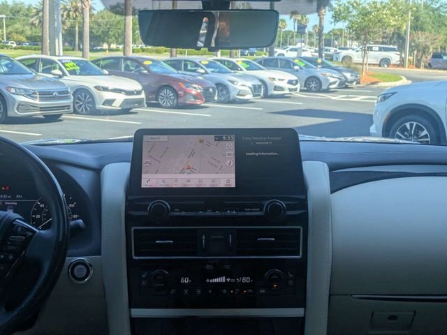Used 2024 White INFINITI Sensory image 19