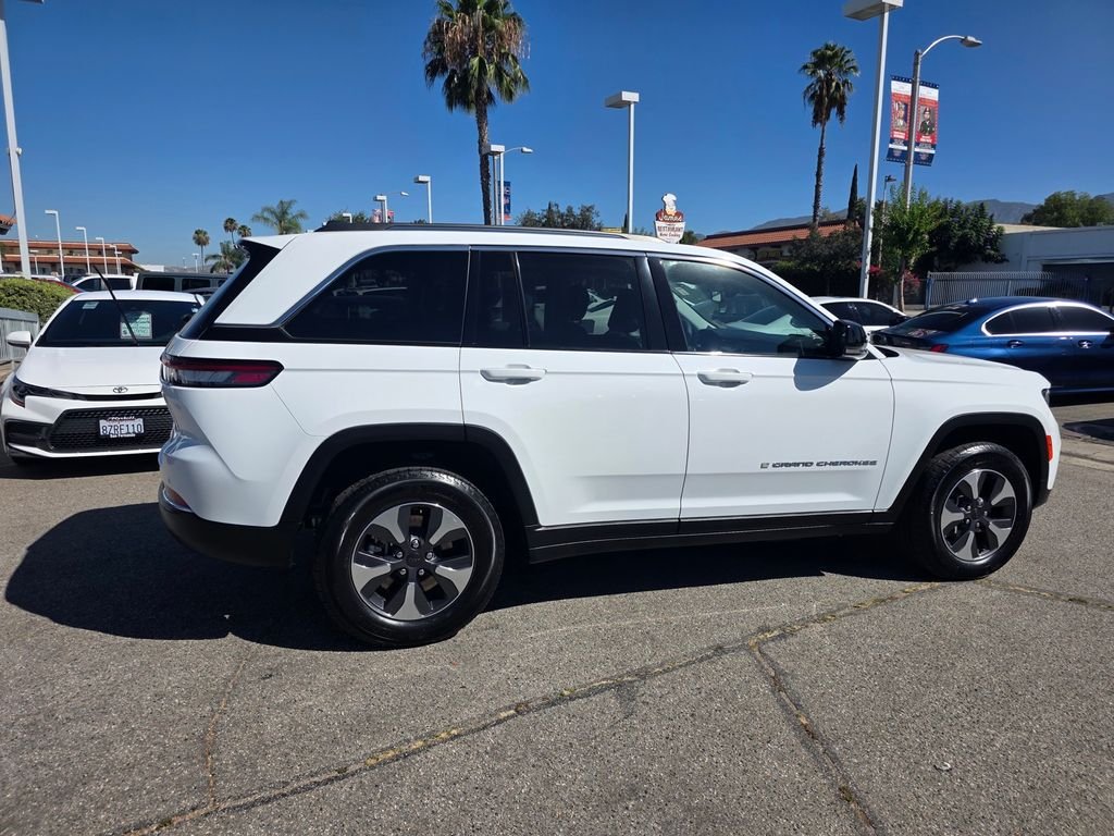 Photo 4