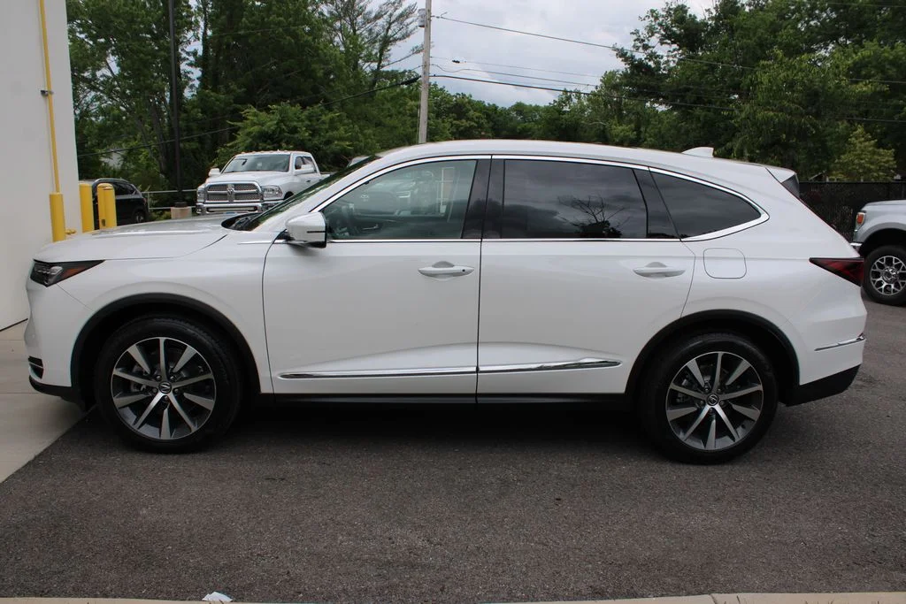 New 2026 Platinum White Pearl Acura Technology Package image 10