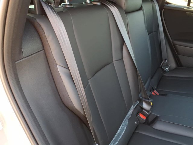 New 2026 ICE SILVER METALLIC Subaru Premium image 21