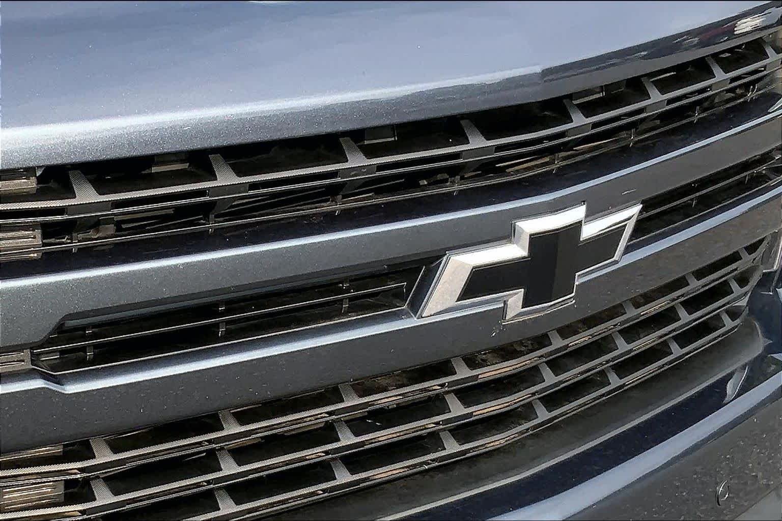 Used 2021 Shadow Gray Metallic Chevrolet RST image 27