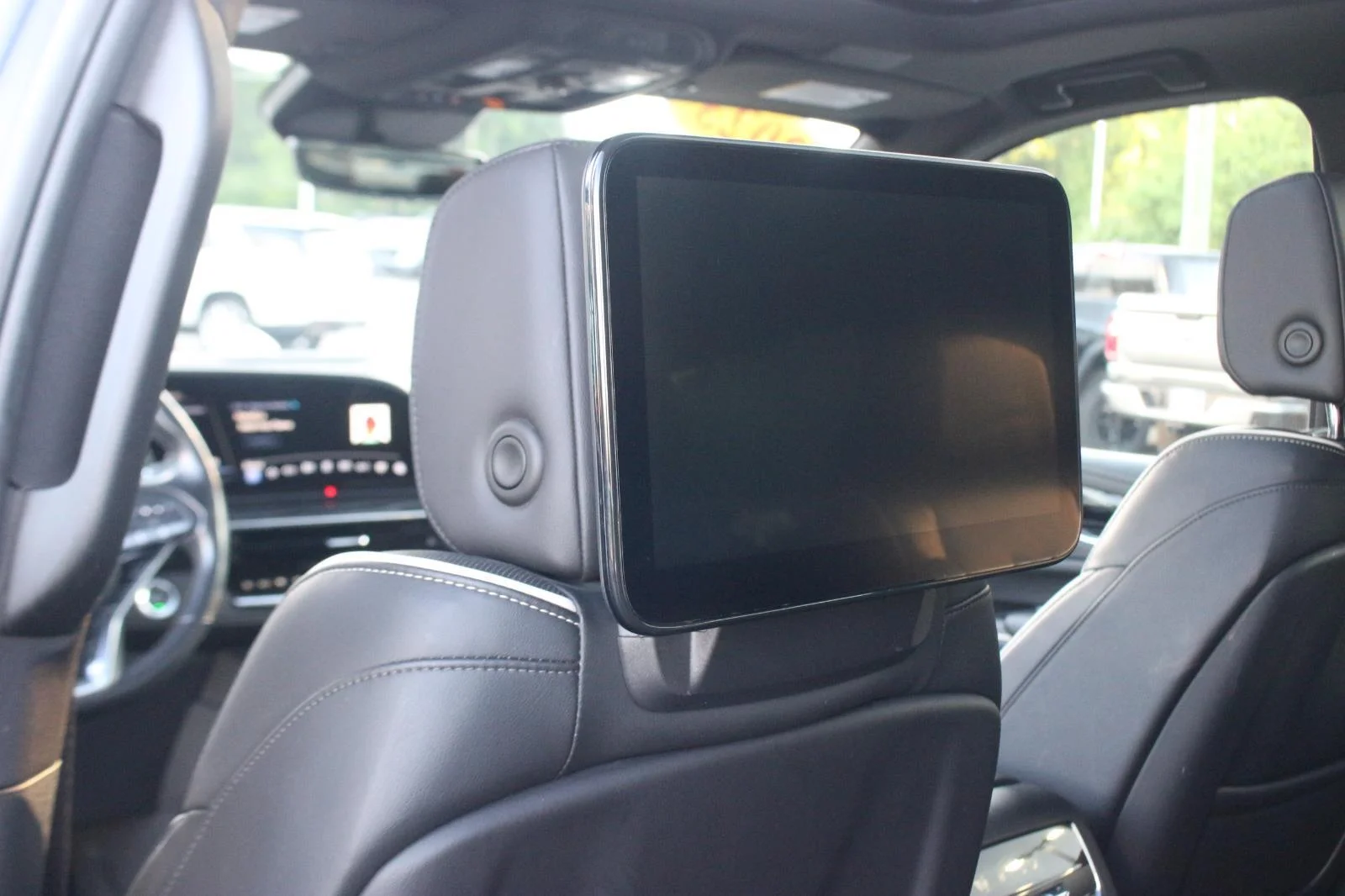 Used 2023 Black Raven Cadillac Sport image 35