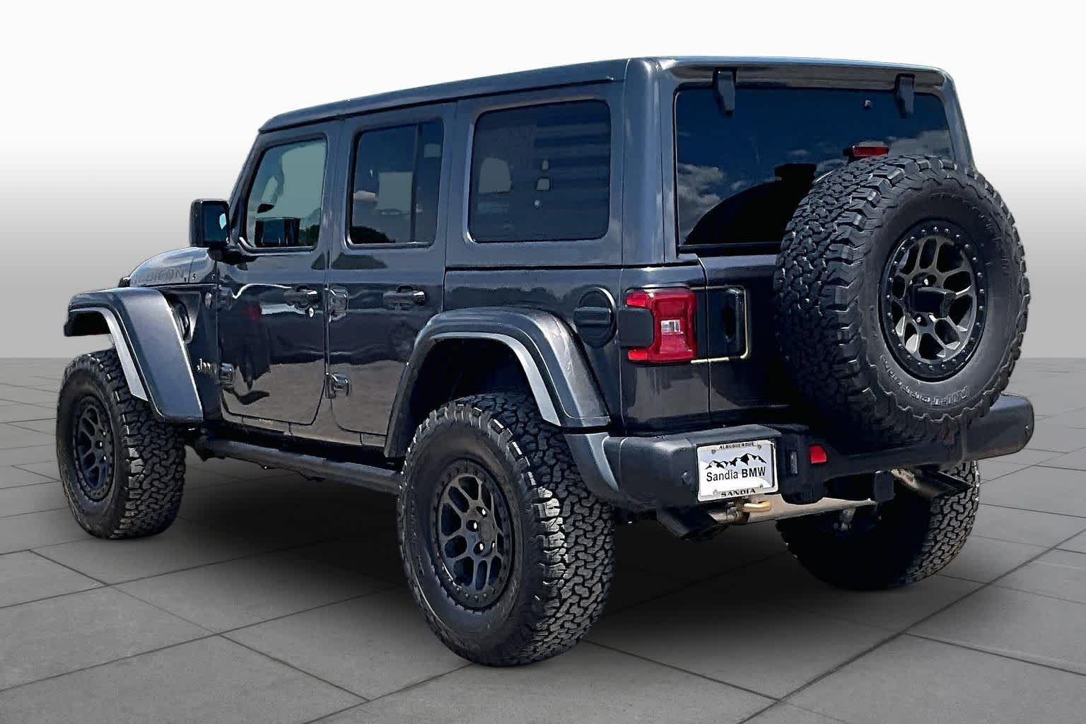 Used 2022 Granite Crystal Metallic Clearcoat Jeep Unlimited Rubicon 392 image 9