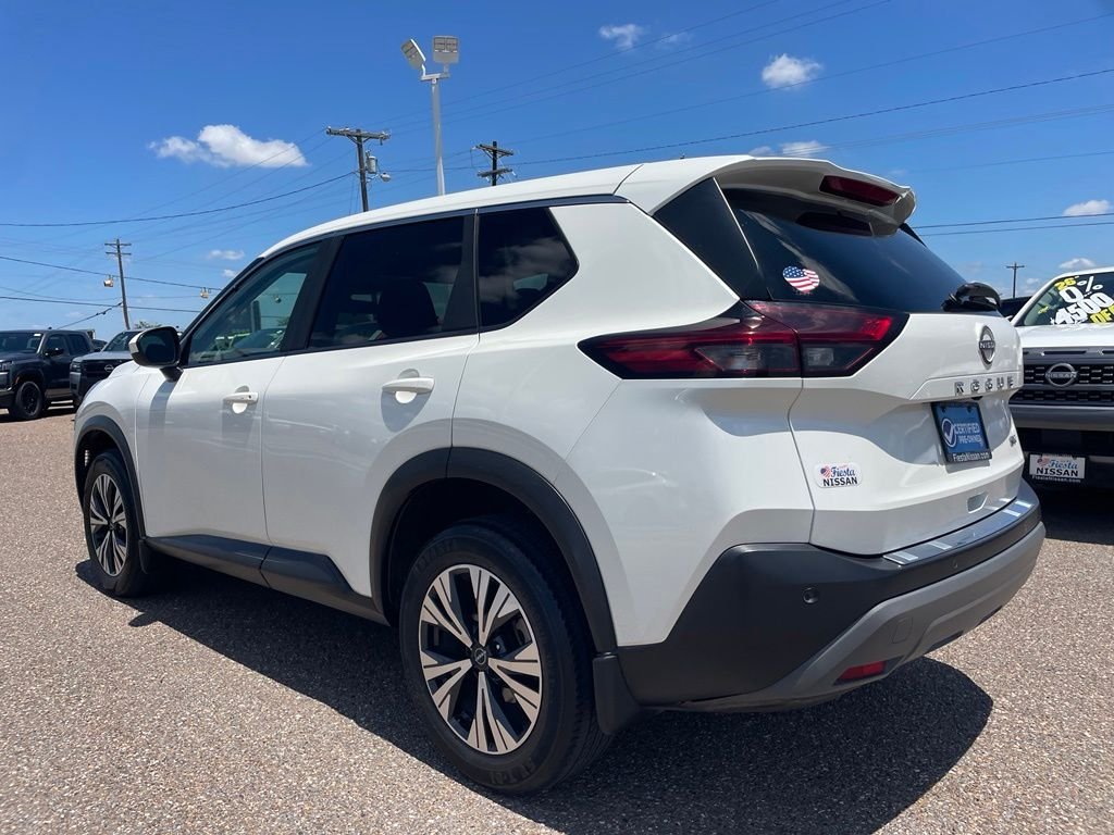 Certified Used 2023 White Nissan SV image 5