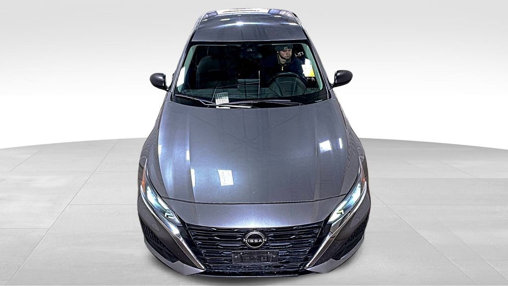 Used 2024 Nissan Altima SV with VIN 1N4BL4DVXRN351131 for sale in Lewistown, MT