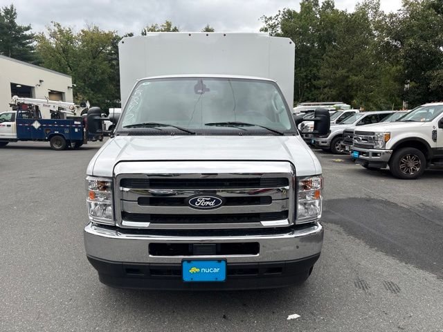 New 2027 White Ford Base image 2