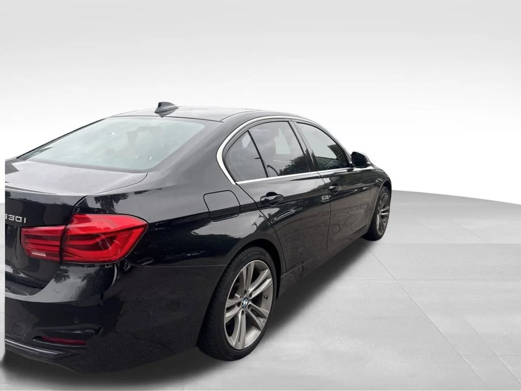 Used 2017 Black BMW 330i xDrive image 3