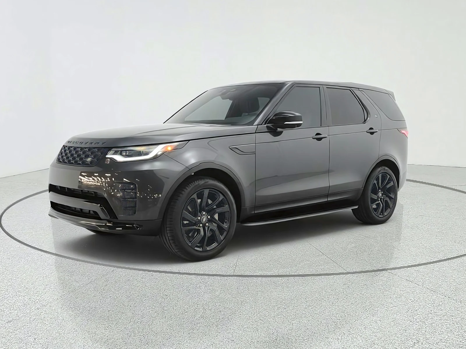 2024 Land Rover Discovery