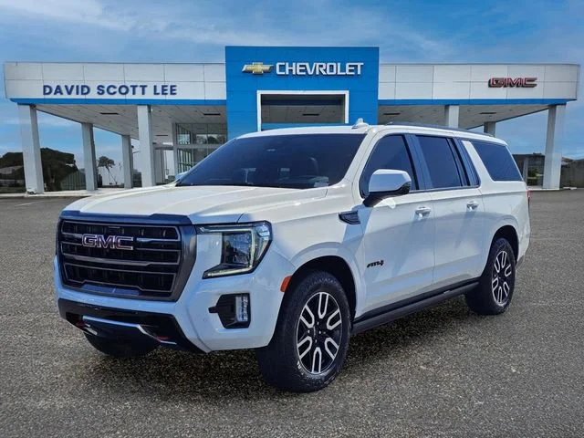 2023 GMC Yukon XL AT4