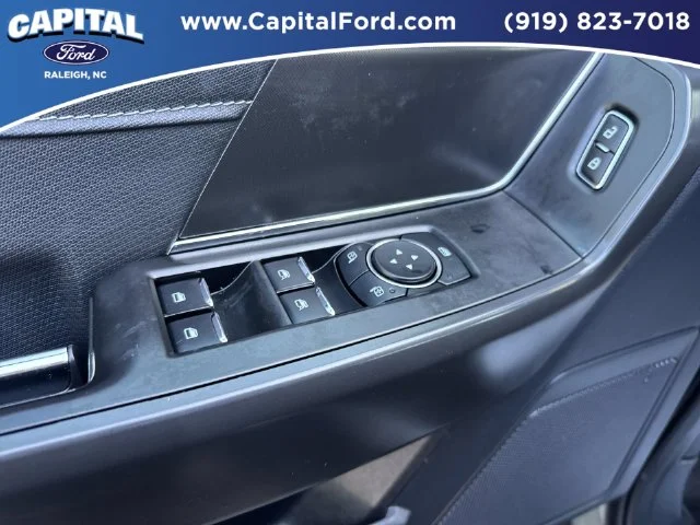 Used 2024 Gray Ford XLT image 21