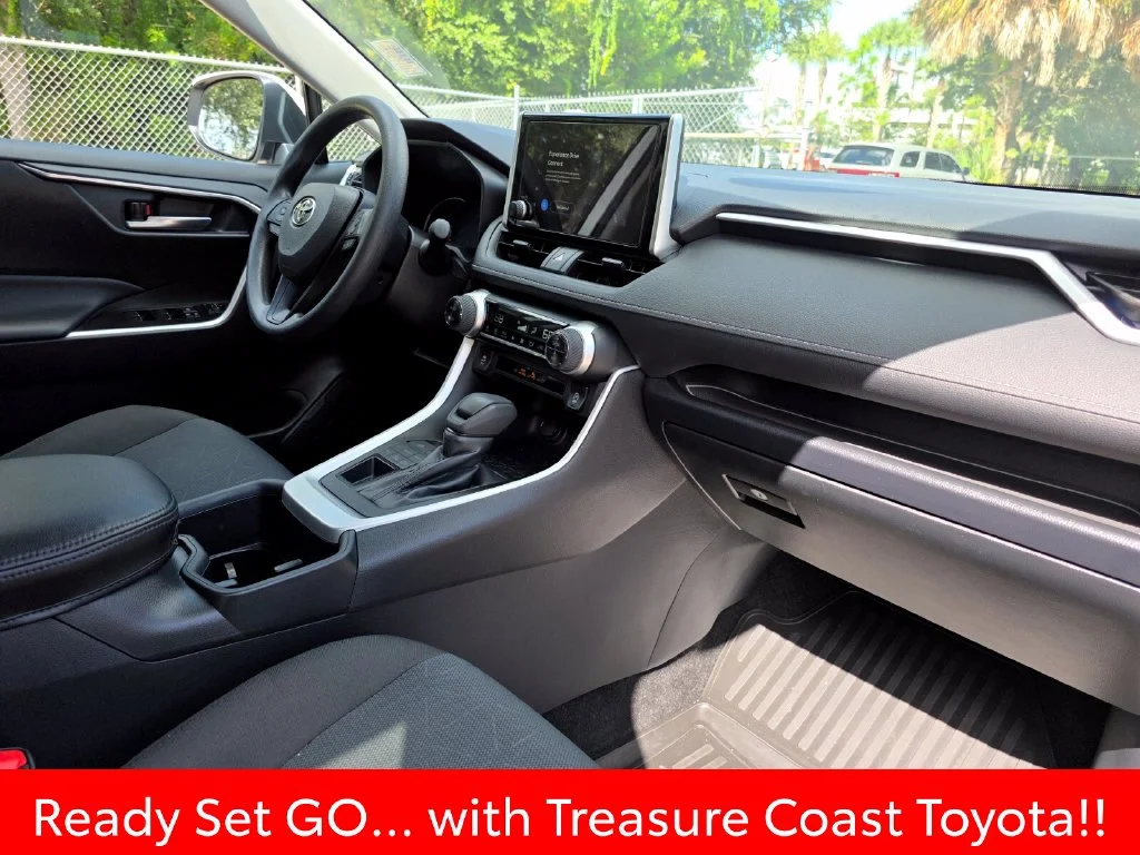 Used 2025 White Toyota XLE image 14