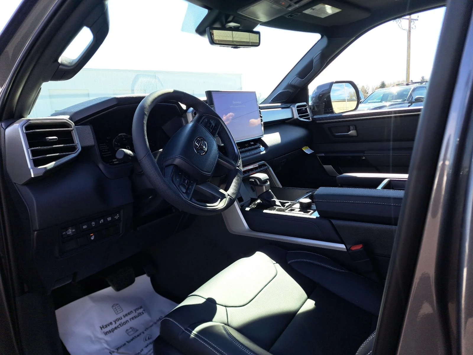 2026 Toyota Tundra Limited - Photo 23