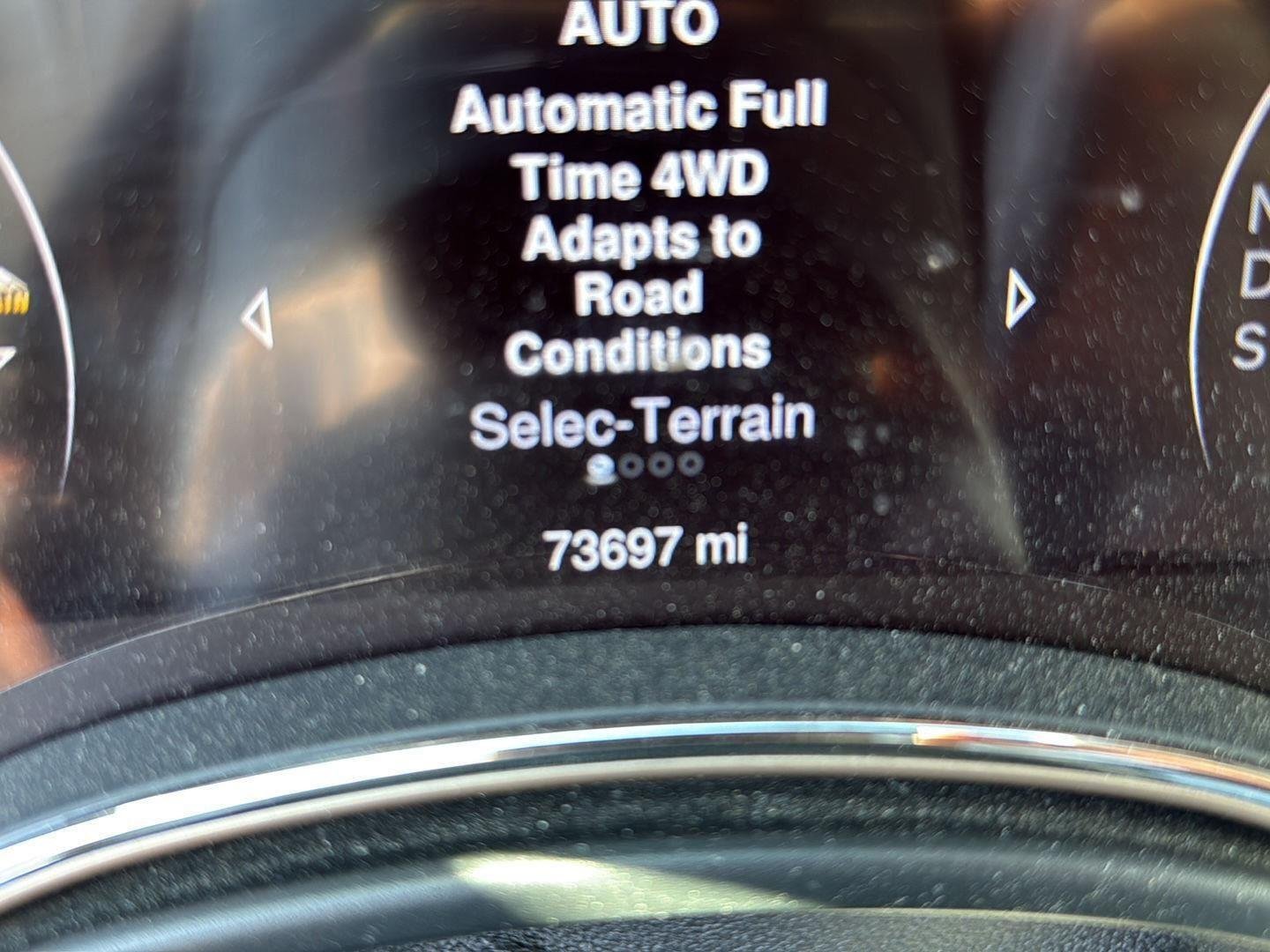 Used 2015 Brilliant Black Crystal Pearlcoat Jeep Summit image 5