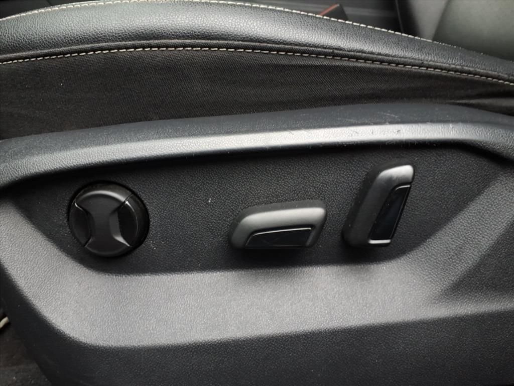 2020 VOLKSWAGEN ATLAS CROSS SPORT - Image 23