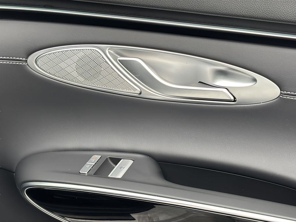 2026 GENESIS GV70 - Photo 34