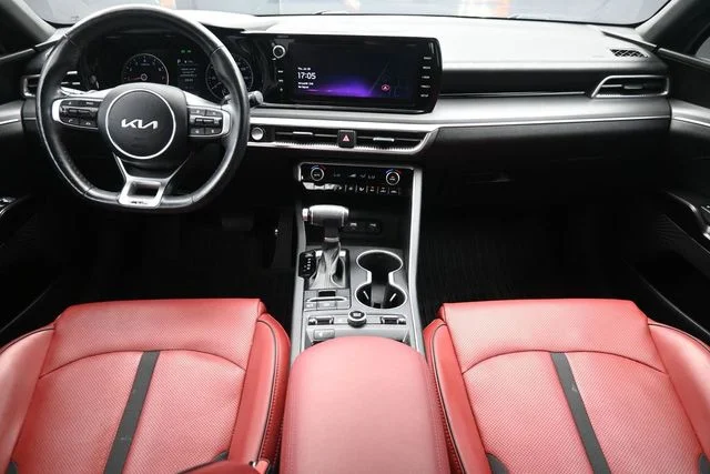 Used 2024 Gray Kia GT-Line image 20