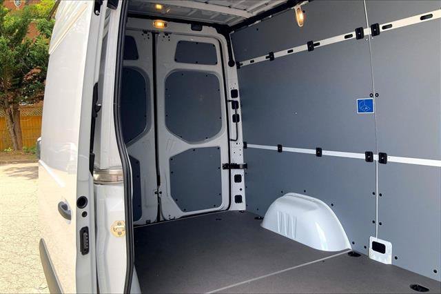 New 2026 Arctic White Mercedes-Benz Cargo 144 WB image 18