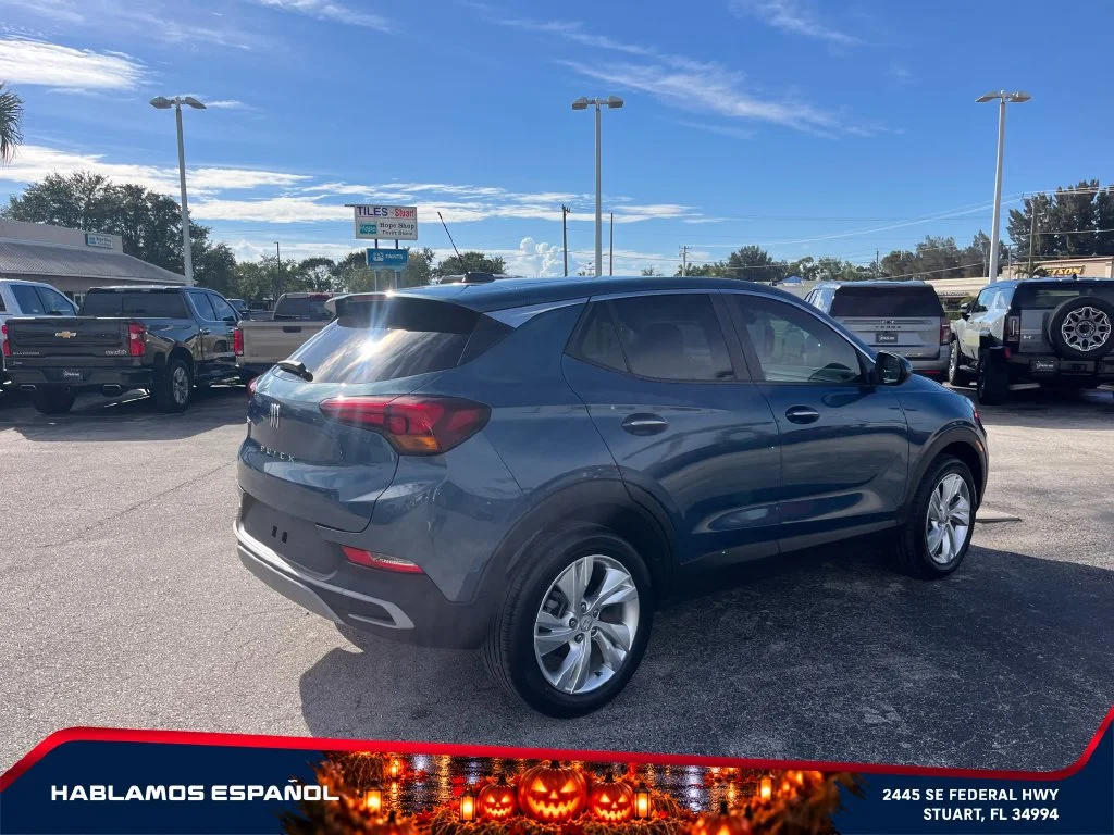 Used 2024 Ocean Blue Metallic Buick Preferred image 7