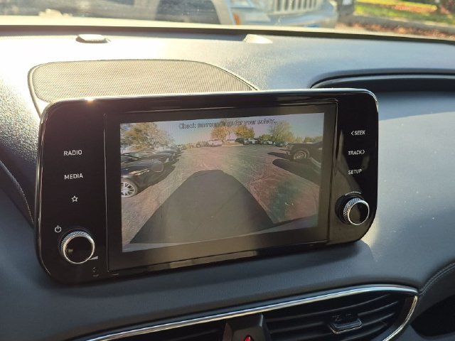 Used 2022 Silver Hyundai SEL image 19