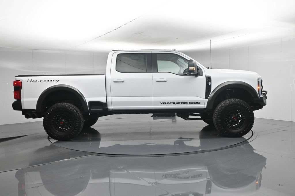 New 2026 Oxford White Ford Lariat image 27