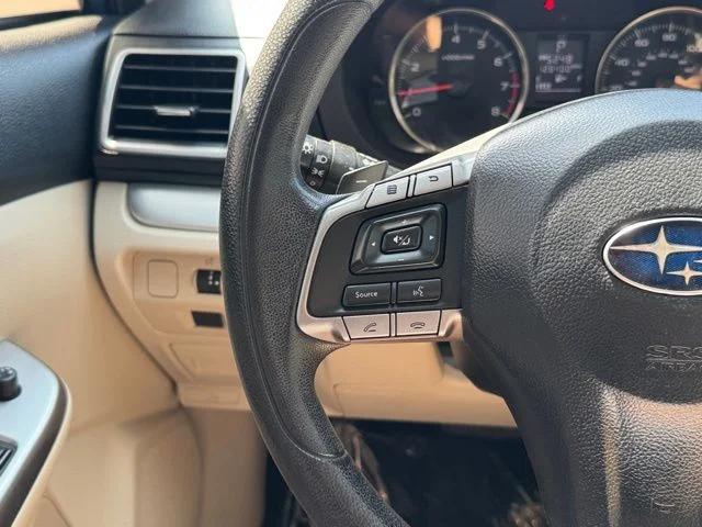 Used 2015 Blue Subaru 2.0i Premium image 10