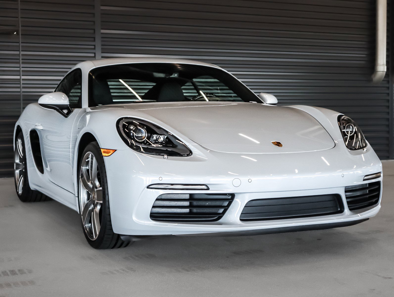 2025 Porsche 718 - Photo 6