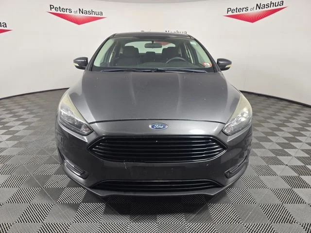 Used 2016 Gray Ford SE image 2
