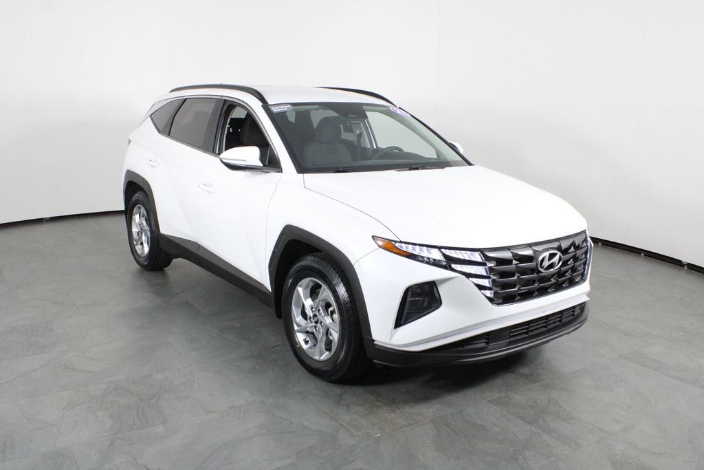 Certified Used 2022 Gray Hyundai SEL image 4