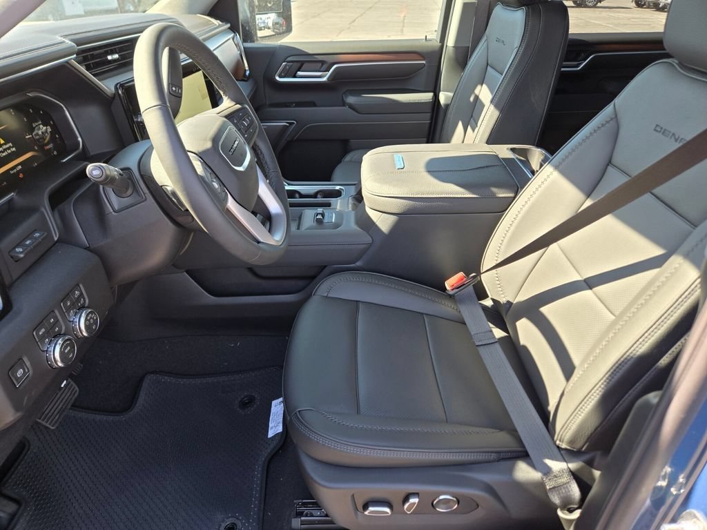 2026 GMC Sierra 2500HD Denali - Photo 6