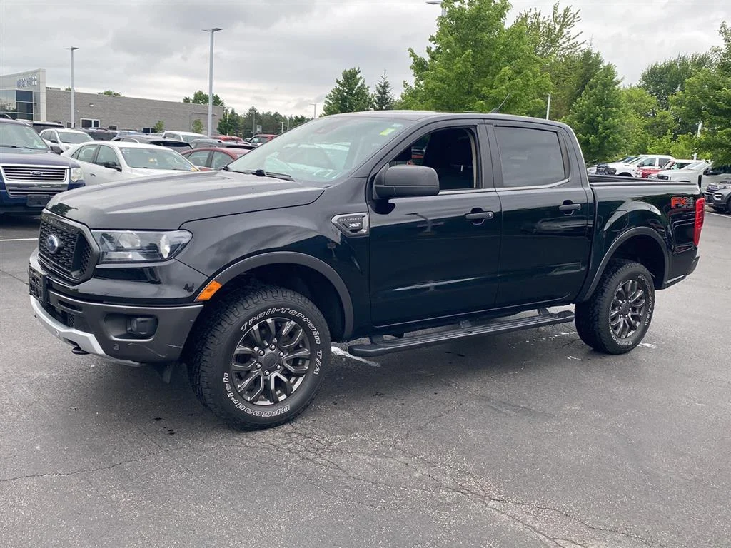 Used 2019 Shadow Black Ford XLT image 6