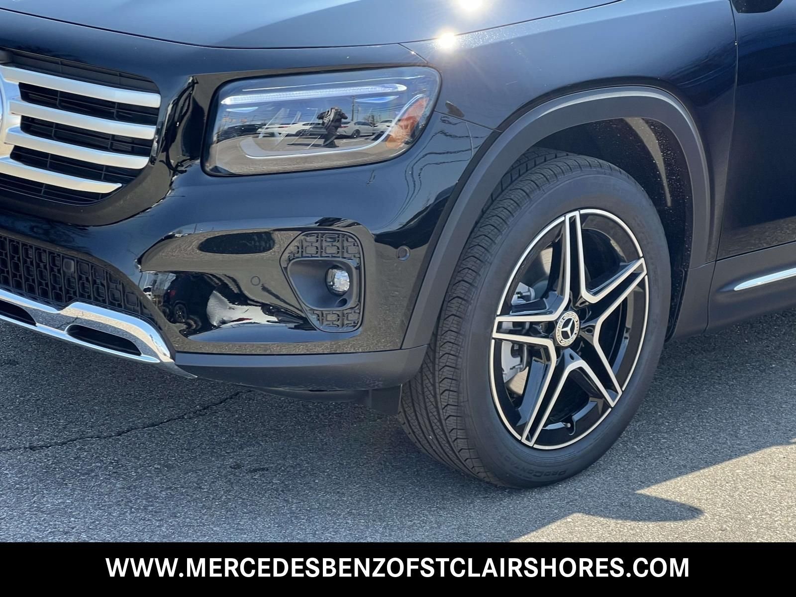 New 2026 Night Black Mercedes-Benz GLB 250 image 10