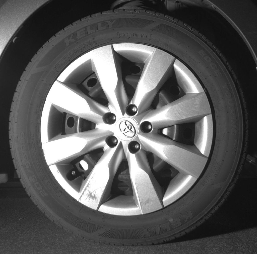 Used 2016 Gray Toyota LE image 11
