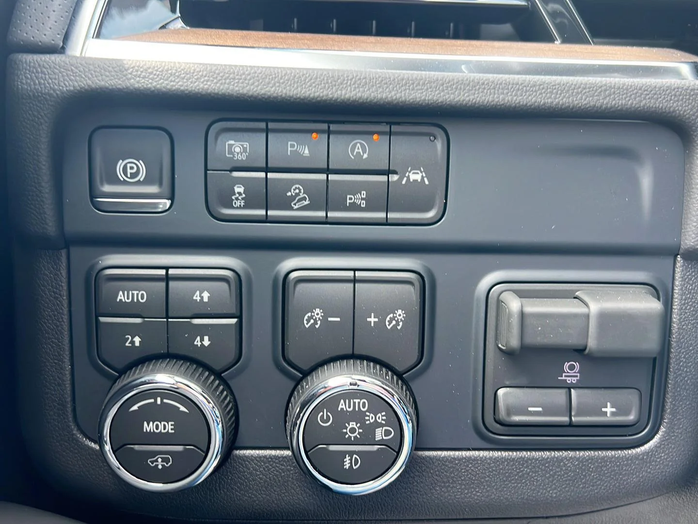 2026 Chevrolet Tahoe High Country - Photo 21