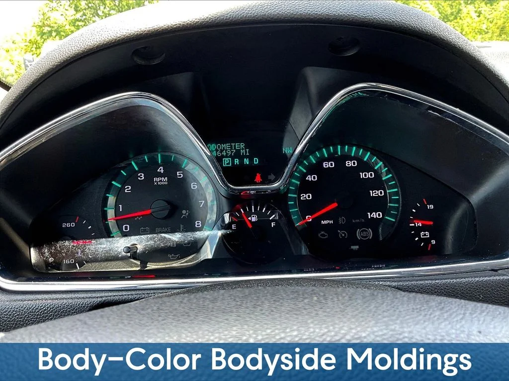 Used 2013 Red Chevrolet LT image 16