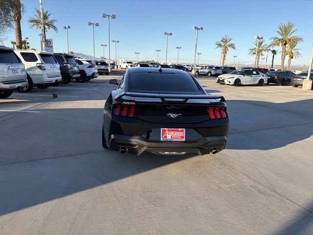 2025 Ford Mustang EcoBoost - Photo 6