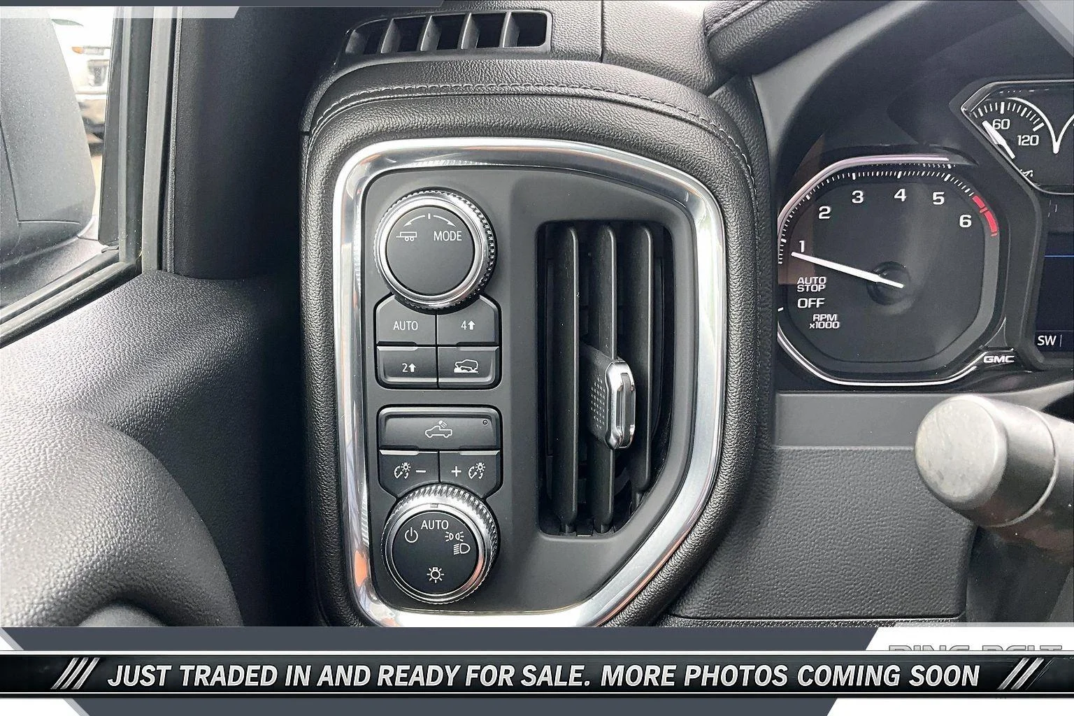 Used 2021 Silver GMC SLE image 23