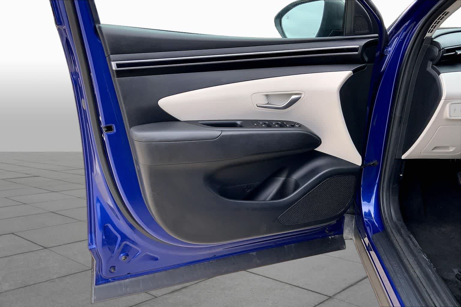 Used 2024 Intense Blue Hyundai SEL image 21