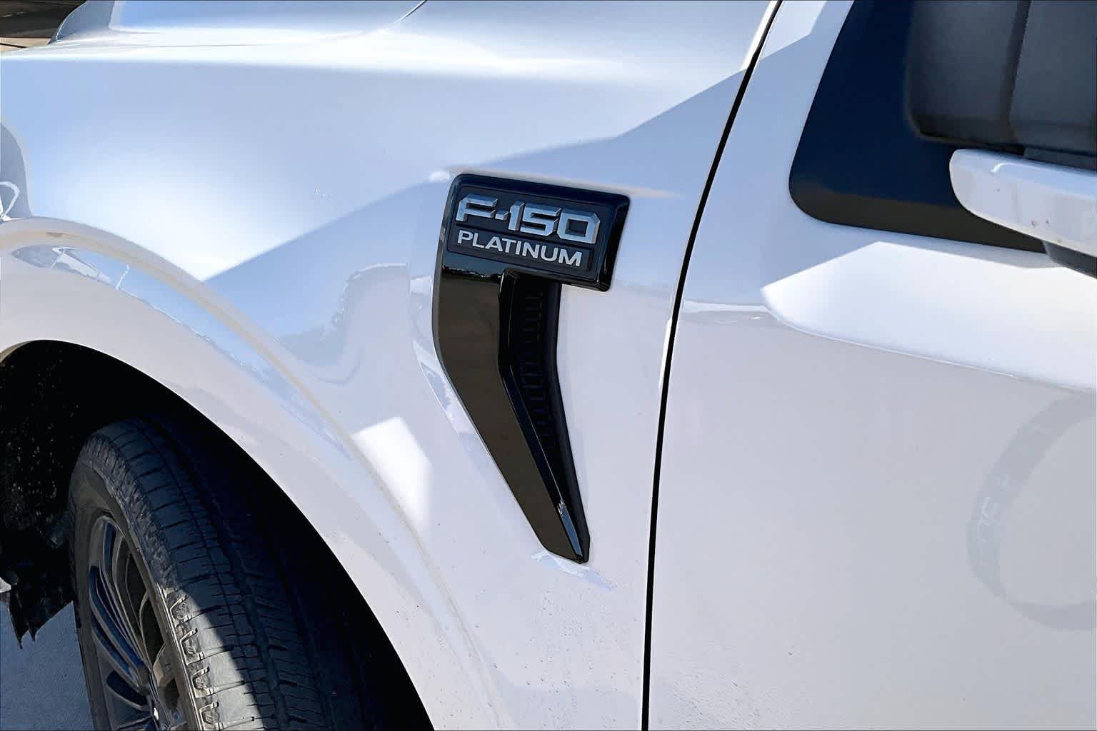 Used 2025 Star White Metallic Tri-Coat Ford Platinum image 31