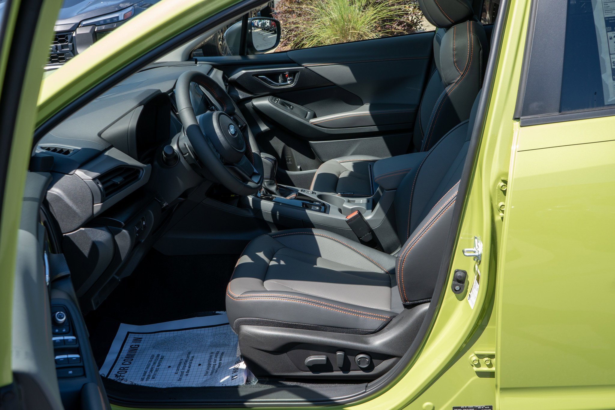 New 2026 CITRON YELLOW PEARL Subaru Limited Hybrid image 30