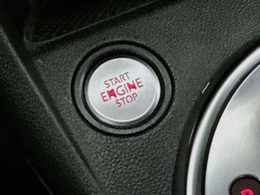 Used 2012 Red Volkswagen 2.5L image 18