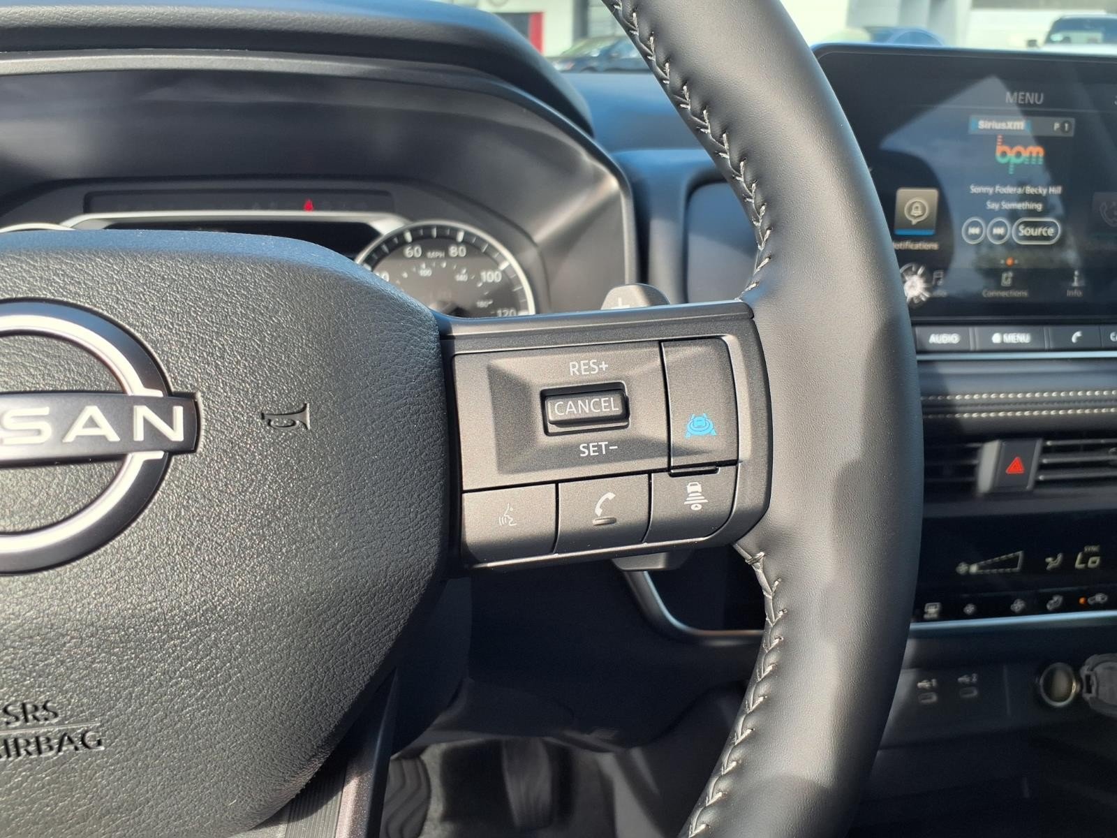 2026 Nissan Rogue photo 15 of 23