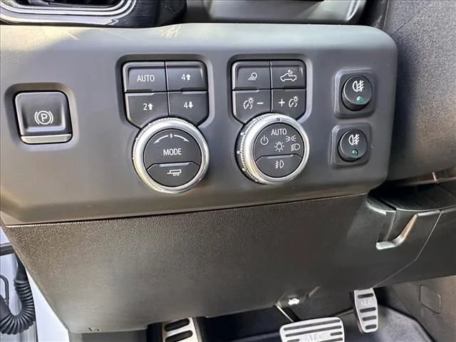 2026 GMC Sierra 2500HD AT4 - Photo 30