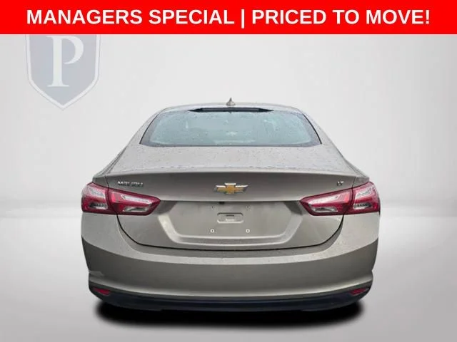 Used 2022 Gray Chevrolet LT image 8