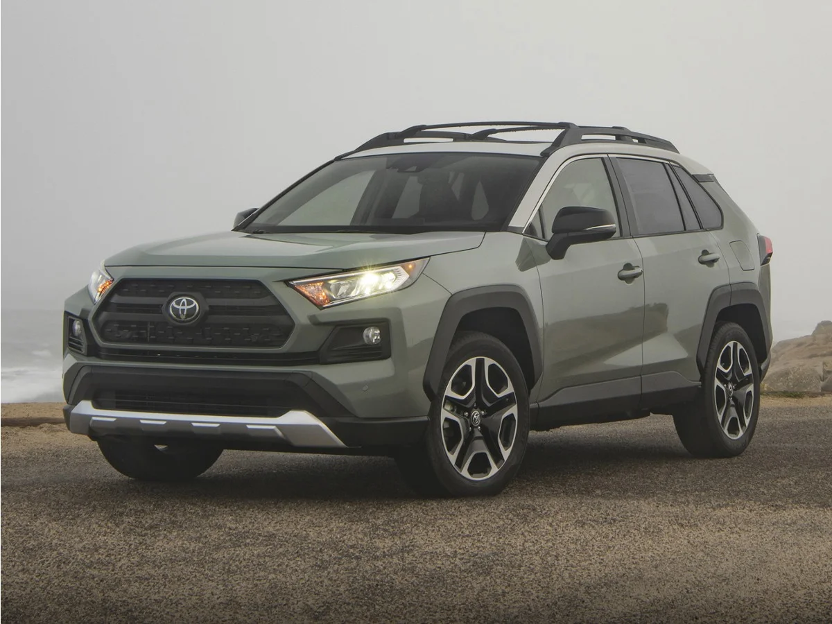 Used 2020 Black Toyota Adventure image 1