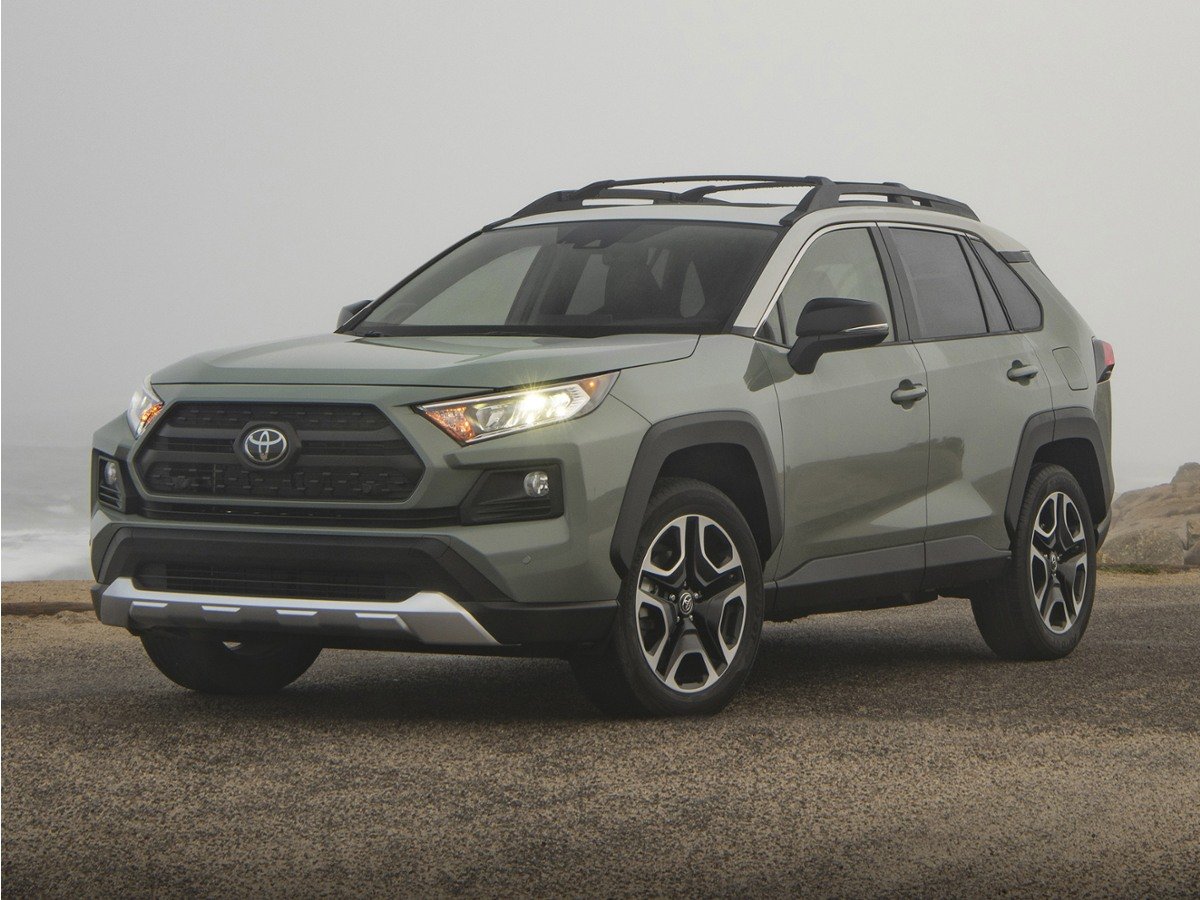 Used 2019 Red Toyota Adventure image 1